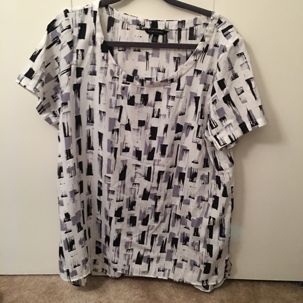 Banana Republic Short Sleeve Blouse